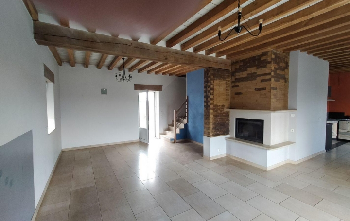 Maison COURCITE (53700)  125 m2 700 € 