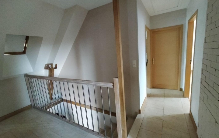 Maison COURCITE (53700)  125 m2 700 € 