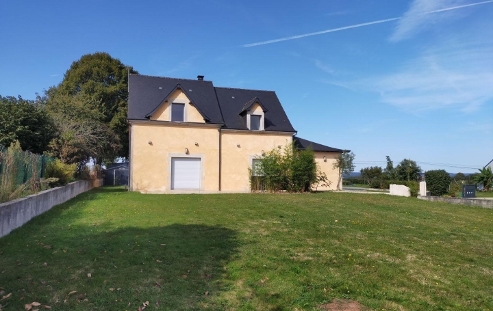 Maison / Villa COURCITE (53700) 125 m<sup>2</sup> 700 € 