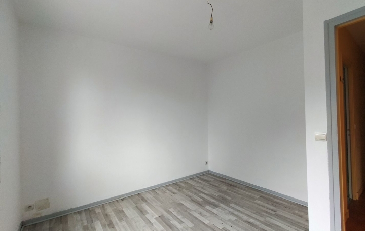 2 Pièces VILLAINES-LA-JUHEL (53700)  37 m2 350 € 