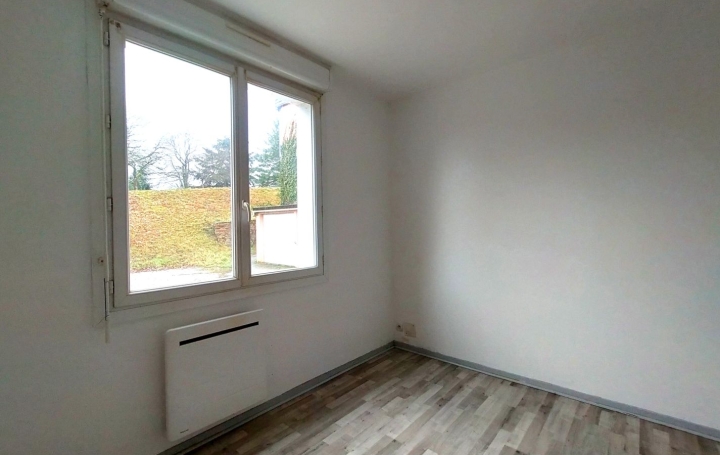 2 Pièces VILLAINES-LA-JUHEL (53700)  37 m2 350 € 