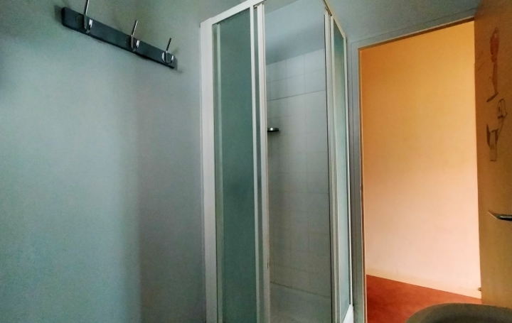 2 Pièces VILLAINES-LA-JUHEL (53700)  37 m2 350 € 