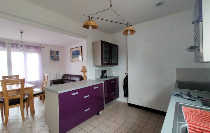 Maison VILLAINES-LA-JUHEL (53700)  74 m2 700 € 