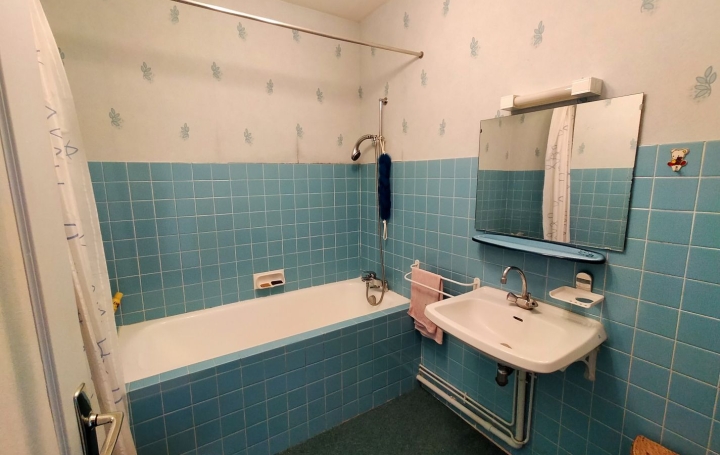 Maison de ville VILLAINES-LA-JUHEL (53700)  127 m2 85 500 € 