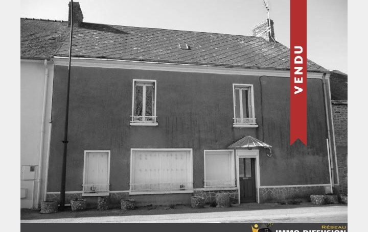 Réseau Immo-diffusion : Maison de village  CHAMPGENETEUX  94 m2 28 000 € 
