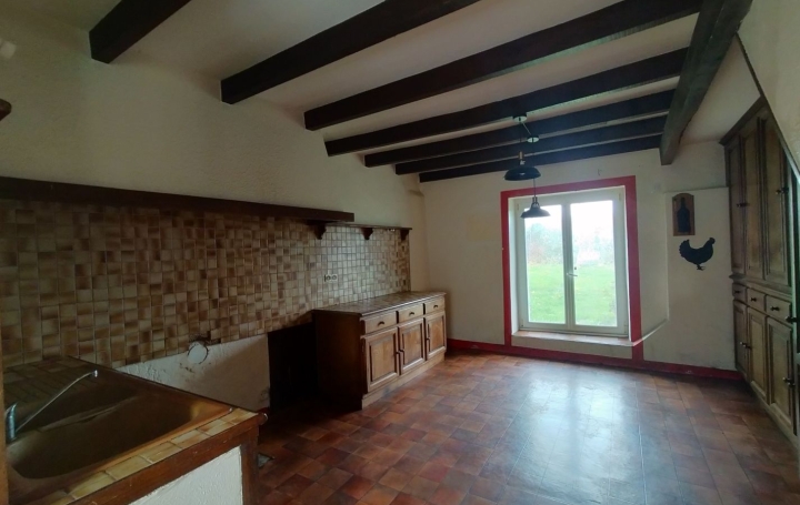 Maison LE RIBAY (53640)  93 m2 94 000 € 