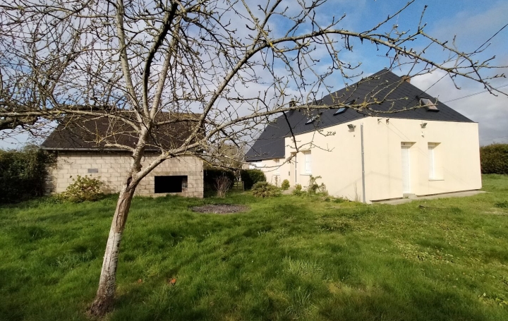 Maison LE RIBAY (53640)  93 m2 94 000 € 