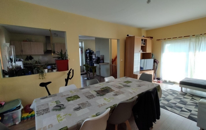 Maison de village COURCITE (53700)  87 m2 84 500 € 