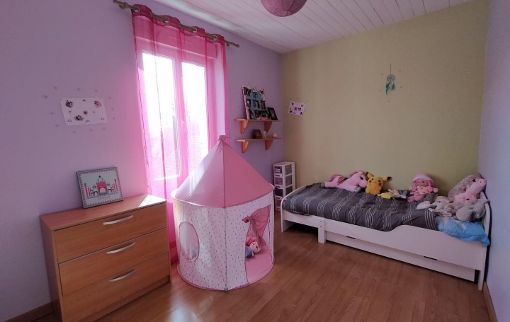 Maison de village COURCITE (53700)  87 m2 84 500 € 