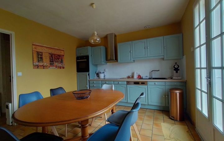 Maison COURCITE (53700)  80 m2 80 500 € 