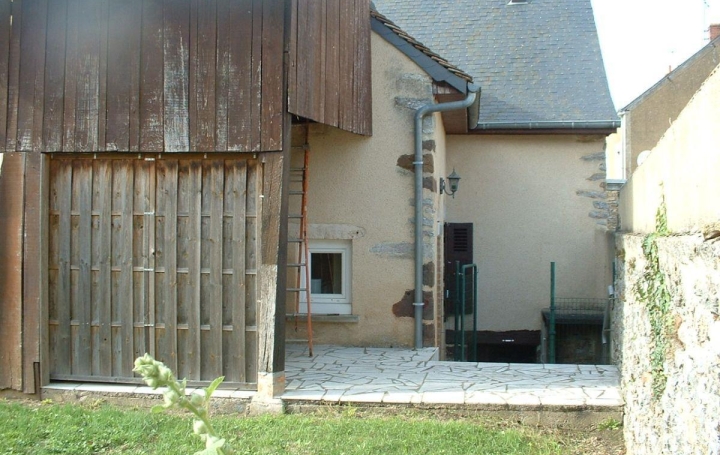 Maison de village SAINT-AUBIN-DE-LOCQUENAY (72130)  40 m2 54 800 € 