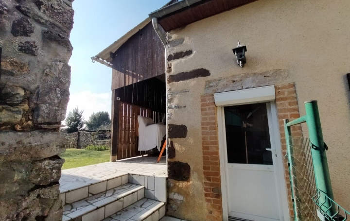 Maison de village SAINT-AUBIN-DE-LOCQUENAY (72130)  40 m2 52 800 € 