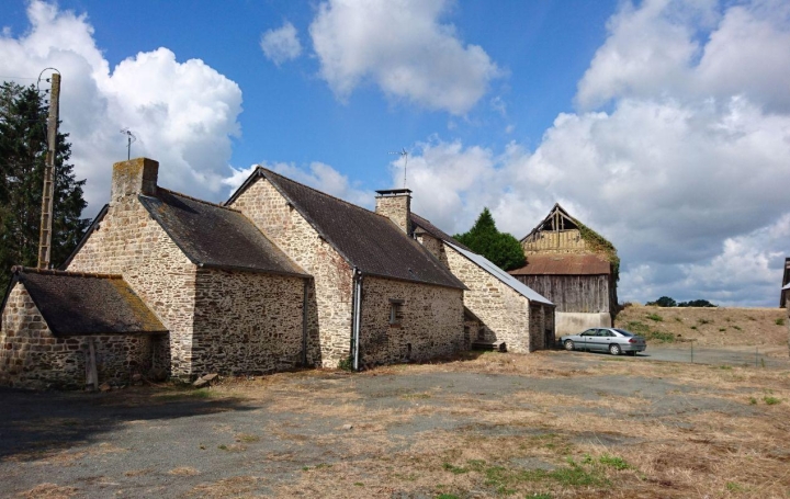 Maison THUBOEUF (53110)  152 m2 260 000 € 