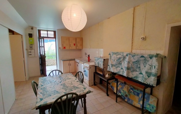 Maison VIMARTIN-SUR-ORTHE (53160)  59 m2 172 500 € 