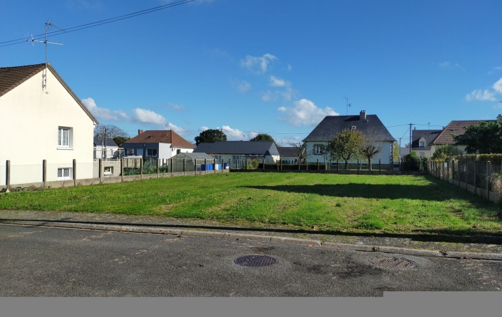 Terrain ALEXAIN (53240)   16 800 € 