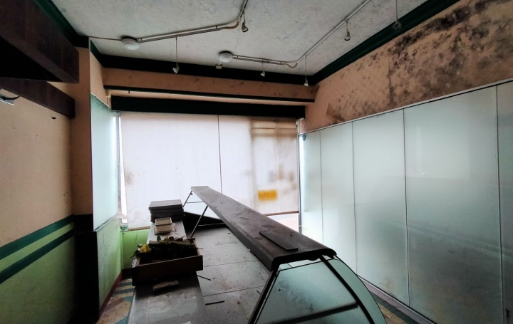 Maison de ville VILLAINES-LA-JUHEL (53700)  180 m2 90 500 € 