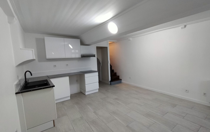 Maison de village AVERTON (53700)  54 m2 70 000 € 