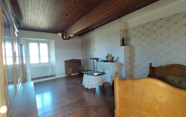 Maison SAINTE-MARIE-DU-BOIS (53110)  122 m2 147 500 € 