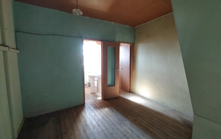 Maison SAINTE-MARIE-DU-BOIS (53110)  122 m2 147 500 € 