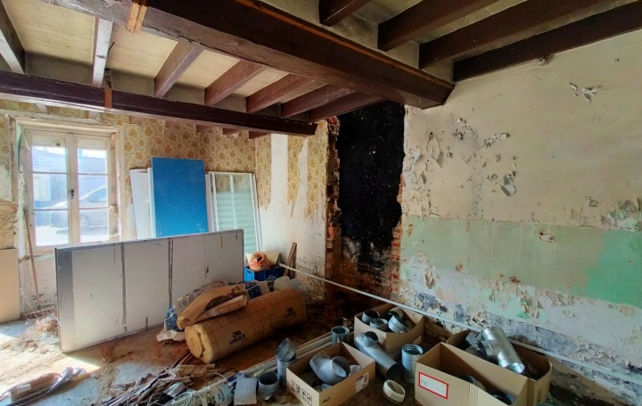 Maison VILLAINES-LA-JUHEL (53700)  40 m2 13 000 € 