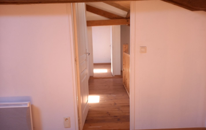 Maison de village SOUGE-LE-GANELON (72130)  80 m2 65 000 € 