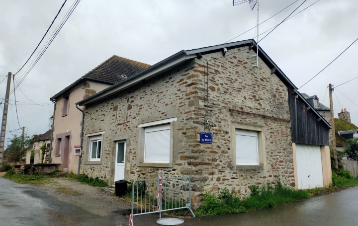 Maison de village SOUGE-LE-GANELON (72130)  80 m2 65 000 € 