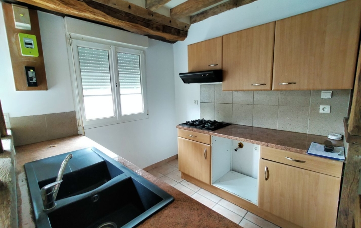 Maison de village SOUGE-LE-GANELON (72130)  93 m2 70 000 € 