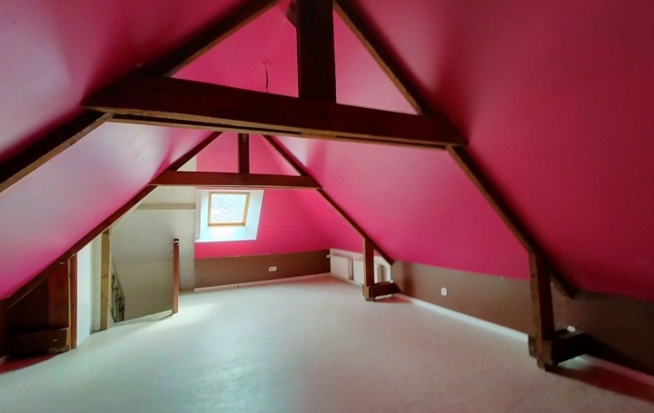 Maison de village SOUGE-LE-GANELON (72130)  93 m2 70 000 € 