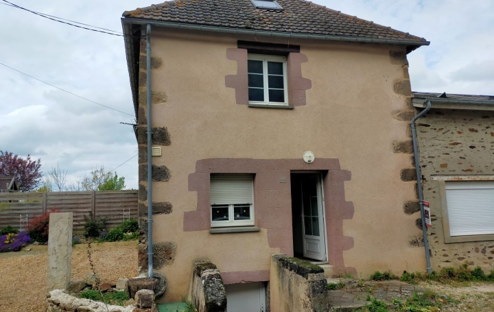 Maison de village SOUGE-LE-GANELON (72130)  93 m2 70 000 € 