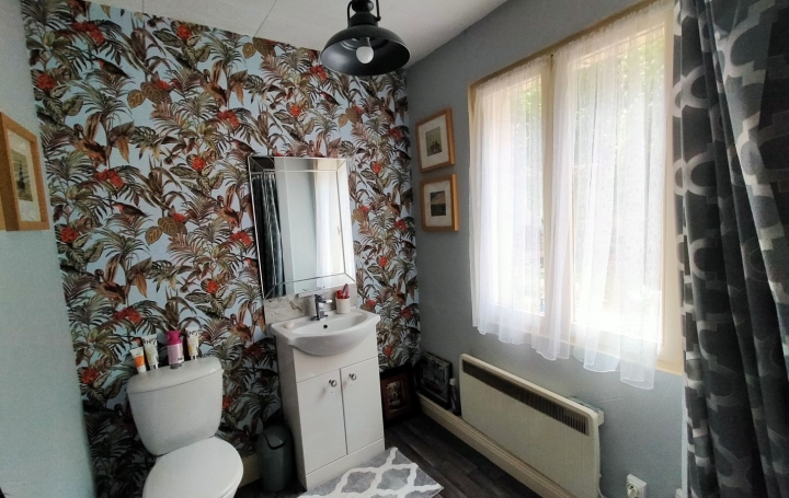 Maison de village SAINT-AUBIN-DU-DESERT (53700)  90 m2 65 000 € 