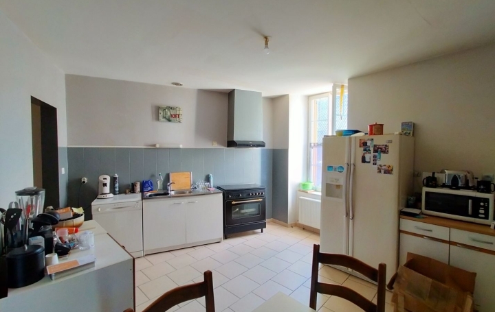 Maison de village MONT-SAINT-JEAN (72140)  105 m2 117 000 € 