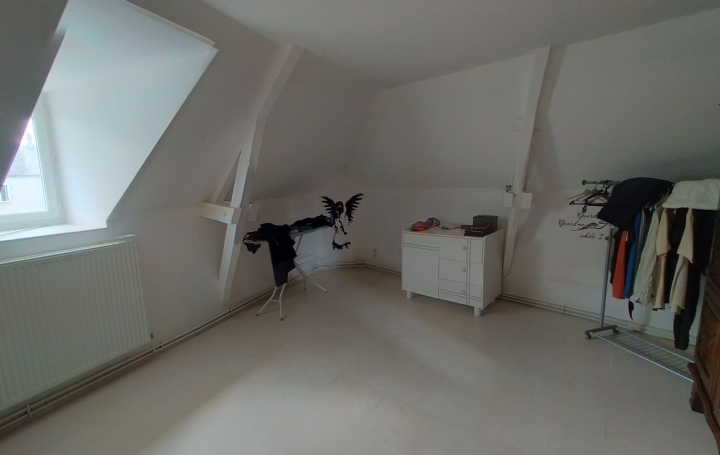 Maison de village MONT-SAINT-JEAN (72140)  105 m2 117 000 € 