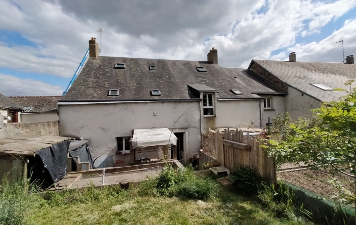 Maison de ville SILLE-LE-GUILLAUME (72140)  217 m2 142 000 € 