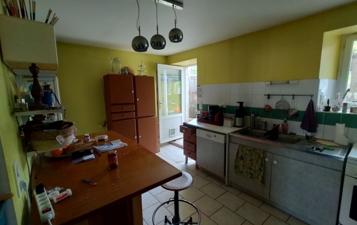 Maison de ville SILLE-LE-GUILLAUME (72140)  217 m2 142 000 € 