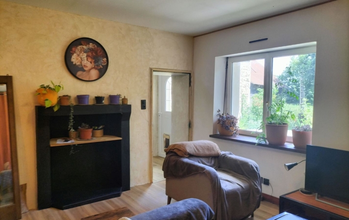 Maison SAINT-AUBIN-DU-DESERT (53700)  42 m2 75 000 € 