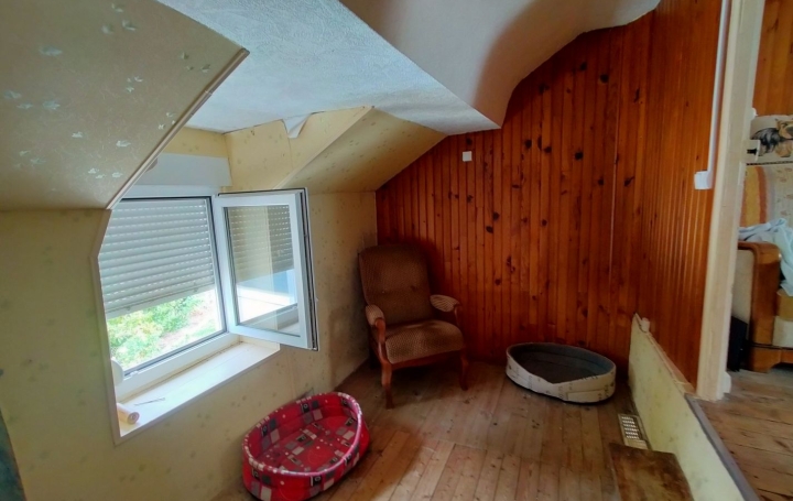 Maison de ville VILLAINES-LA-JUHEL (53700)  80 m2 63 000 € 