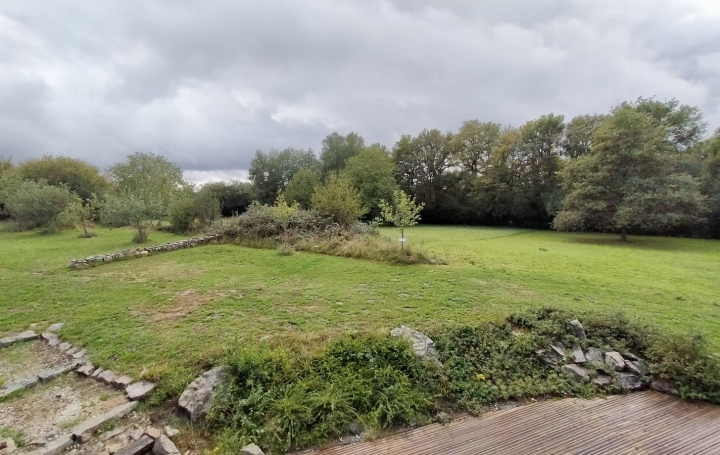 Maison JUBLAINS (53160)  161 m2 270 400 € 