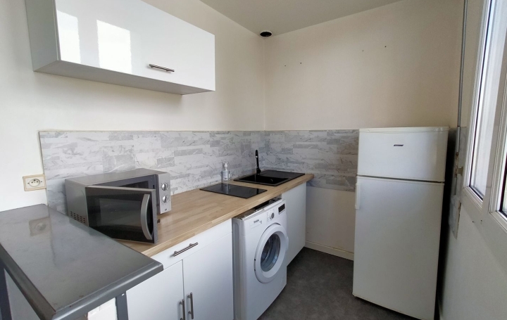 Studio VILLAINES-LA-JUHEL (53700)  21 m2 33 000 € 