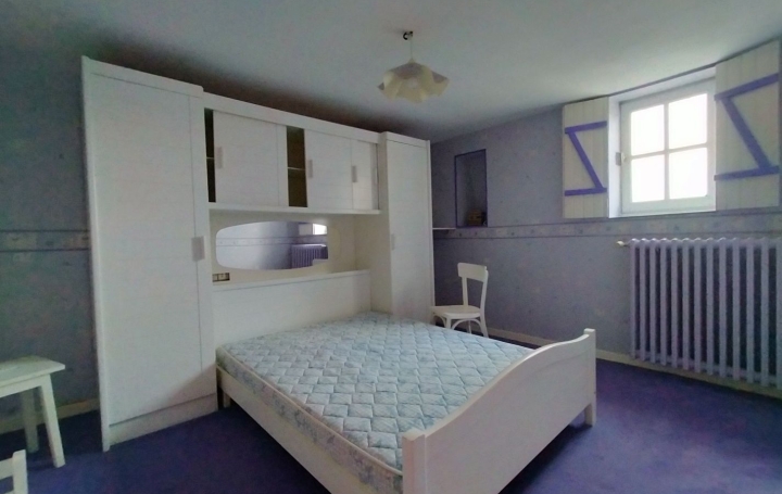 Maison de ville VILLAINES-LA-JUHEL (53700)  146 m2 147 500 € 