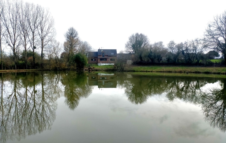 Maison AVERTON (53700)  106 m2 218 400 € 