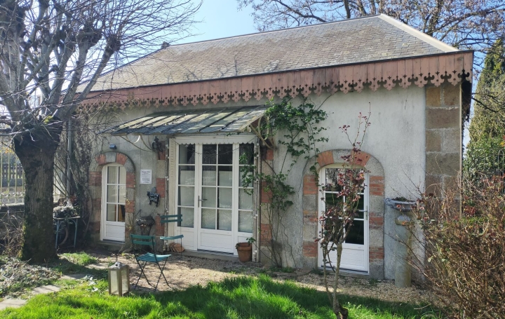 Propriété SOUGE-LE-GANELON (72130)  238 m2 357 075 € 