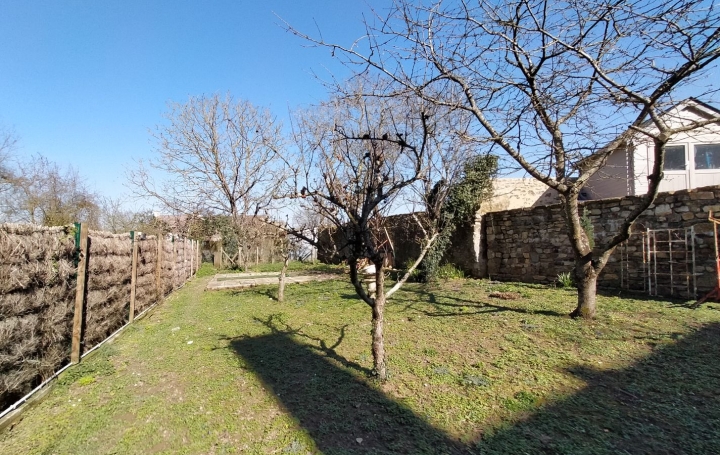 Propriété SOUGE-LE-GANELON (72130)  238 m2 357 075 € 