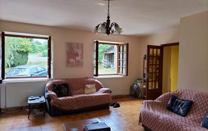 Maison LE HAM (53250)  157 m2 157 500 € 