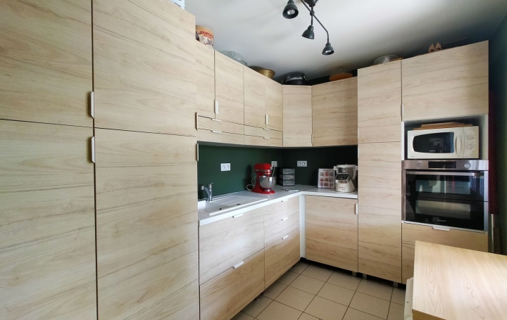 Maison SAINT-GERMAIN-DE-COULAMER (53700)  188 m2 270 400 € 