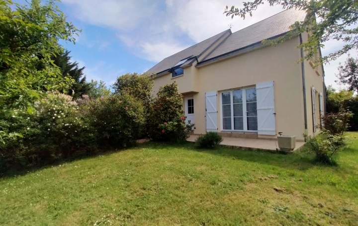 Maison SAINT-GERMAIN-DE-COULAMER (53700)  188 m2 270 400 € 