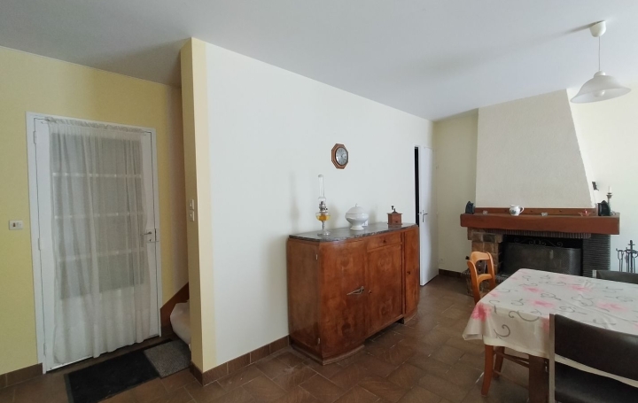 Maison SAINT-AUBIN-DU-DESERT (53700)  88 m2 137 000 € 