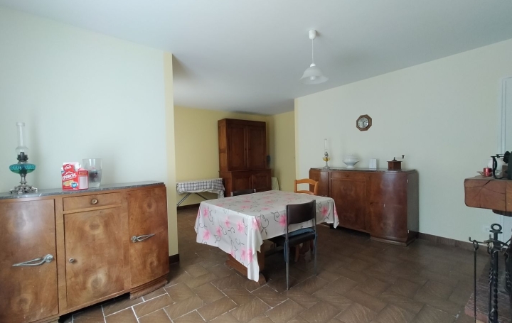 Maison SAINT-AUBIN-DU-DESERT (53700)  88 m2 137 000 € 