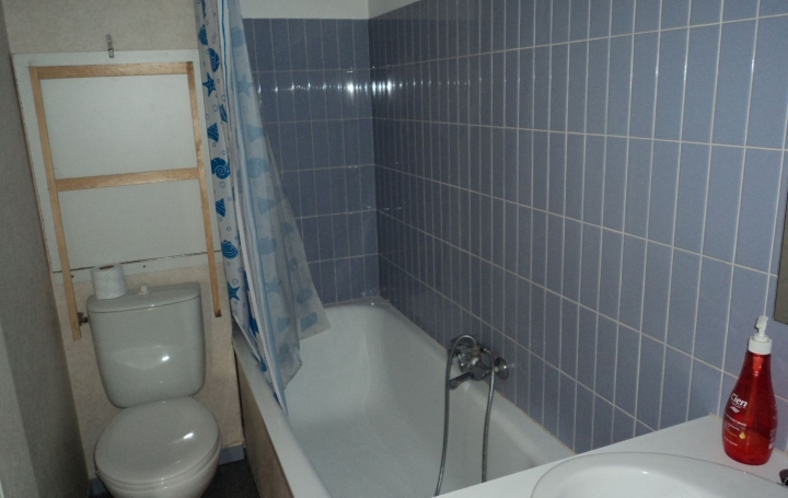 Maison VILLAINES-LA-JUHEL (53700)  95 m2 77 500 € 