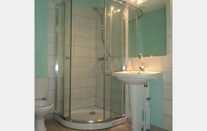 Maison VILLAINES-LA-JUHEL (53700)  95 m2 77 500 € 