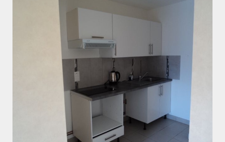 Maison VILLAINES-LA-JUHEL (53700)  95 m2 77 500 € 